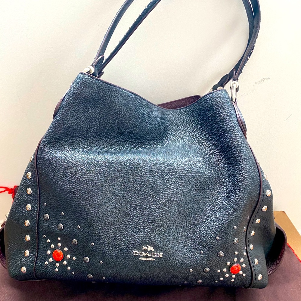 Shoulder bag